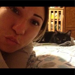 Meet your Posher, Marissa